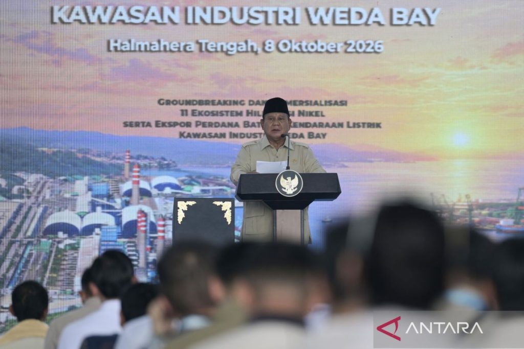 presiden-luncurkan-program-hilirisasi-di-malut-2880405
