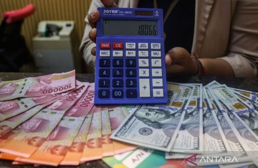 Rupiah melemah seiring pidato “hawkish” dari Kepala The Fed