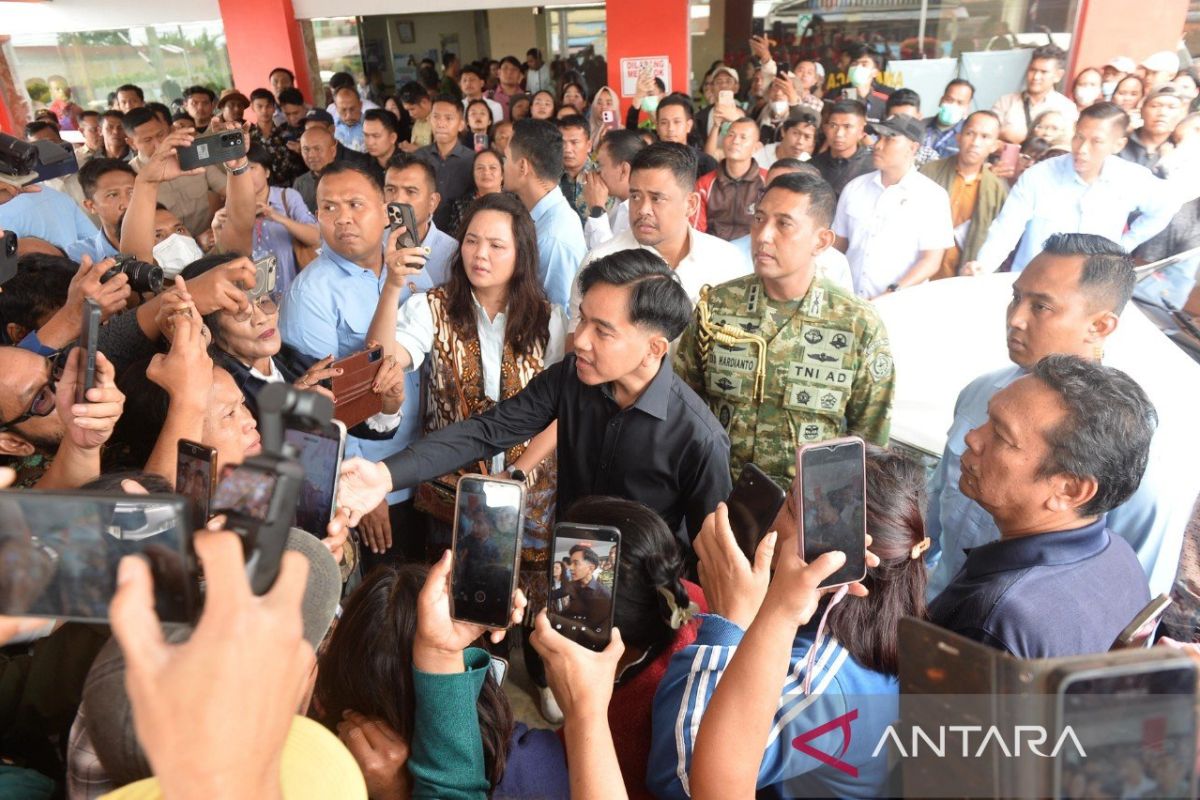 Gubernur Sumut: Perawatan pasien terduga korban MBG di RSCM Jakarta