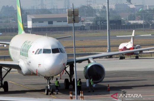 Menhub sebut Presiden pantau dampak erupsi GAK terhadap transportasi