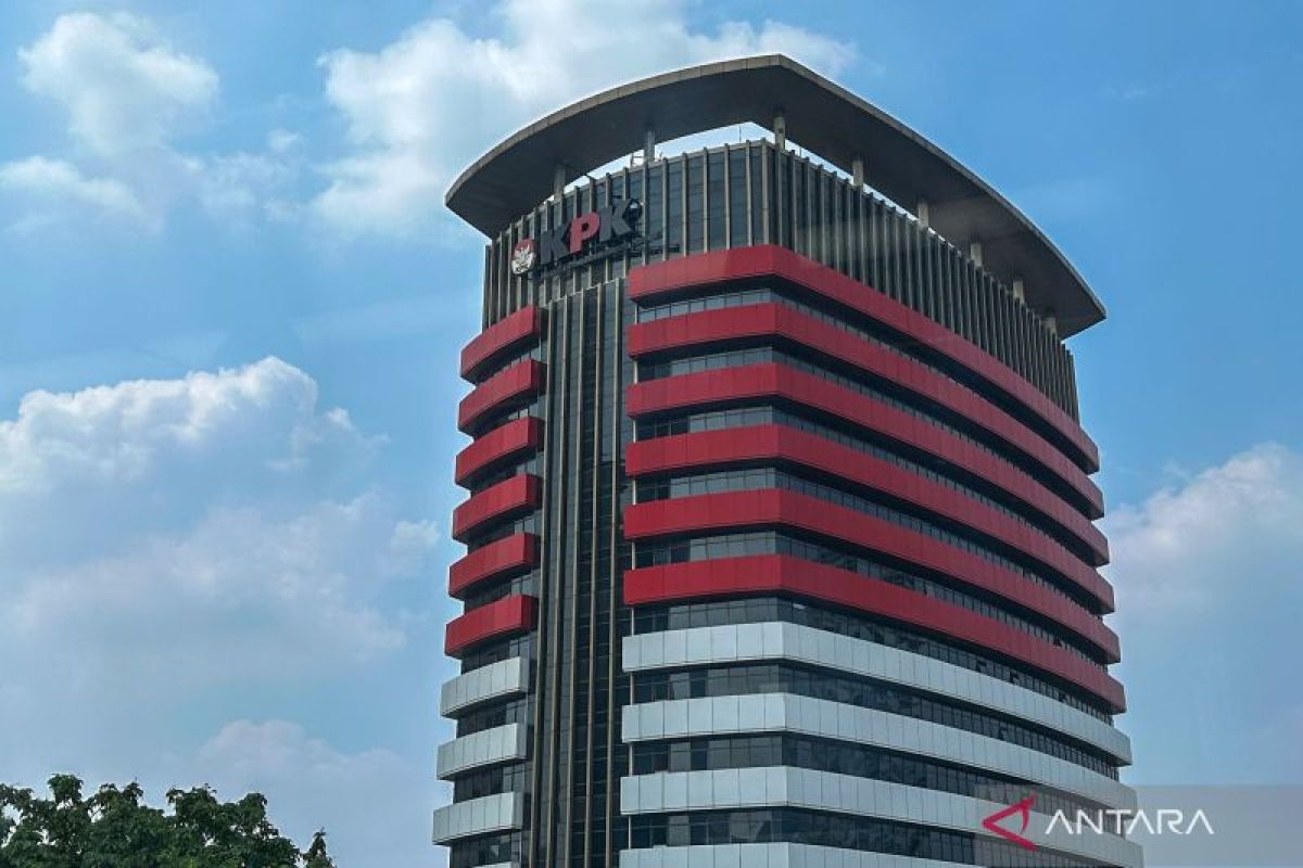 Kemarin, KPK periksa Yuddy Renaldi hingga “live streaming” pornografi