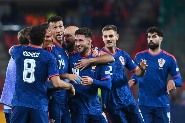fbl-eur-nations-cze-cro-1